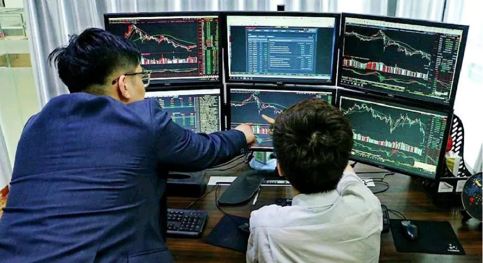 成都股票配资 ,高量柱战法:站稳高量柱,主力起宏图知识点:1、低量过高量柱实顶2